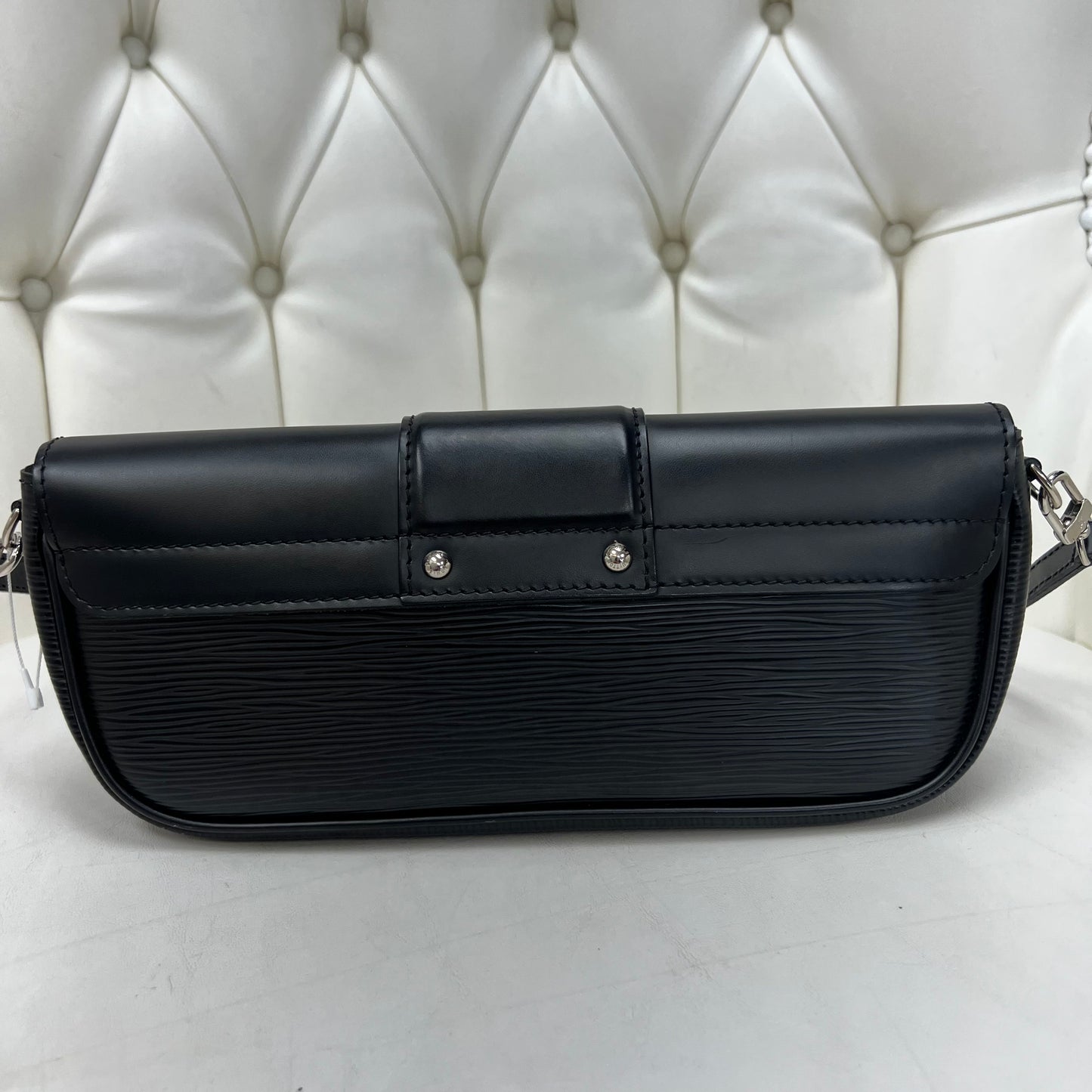 Louis Vuitton Montaigne Clutch Black Epi