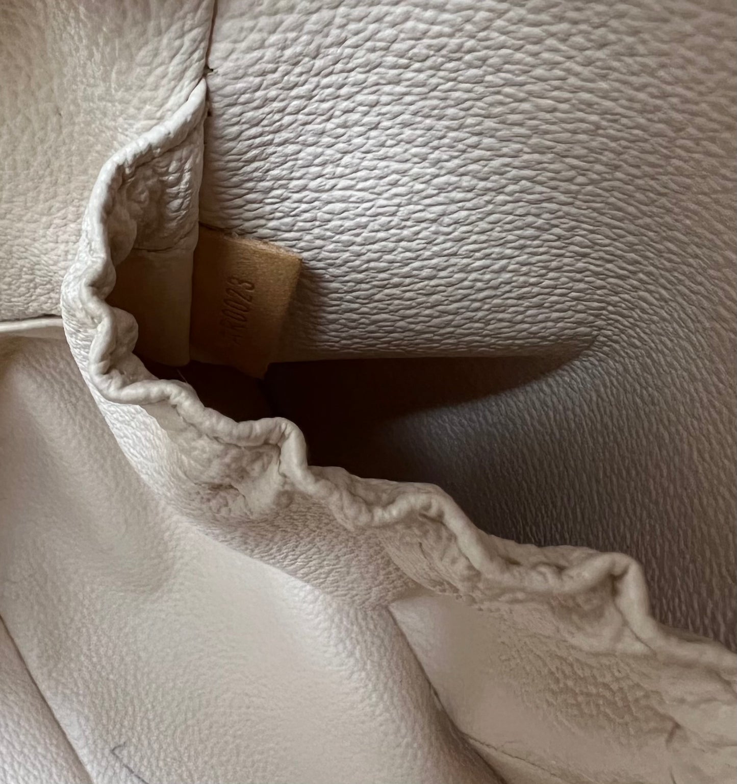Louis Vuitton Spontini Monogram