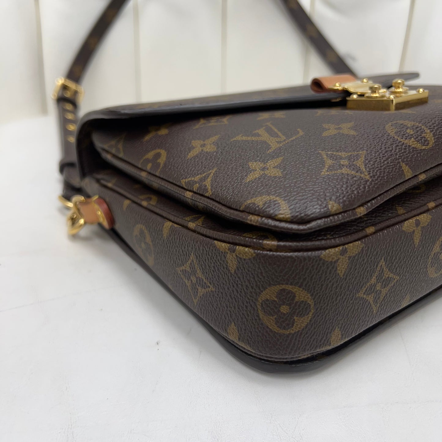 Louis Vuitton Pochette Métis Monogram