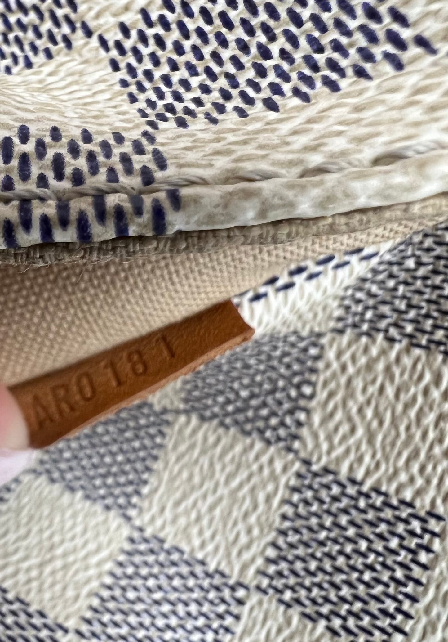 Louis Vuitton Totally MM Damier Azur