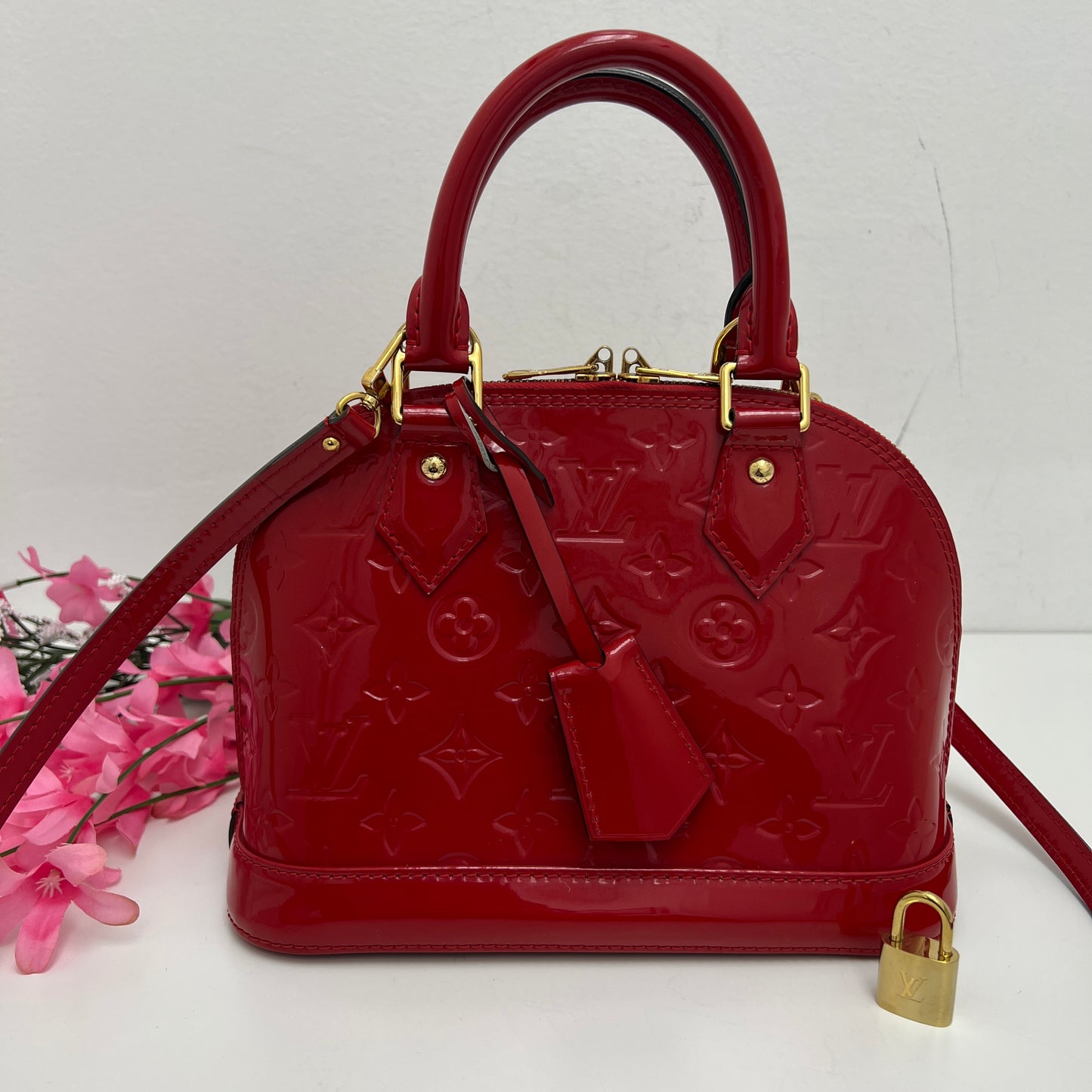Louis Vuitton Alma BB Vernis Rose Indian