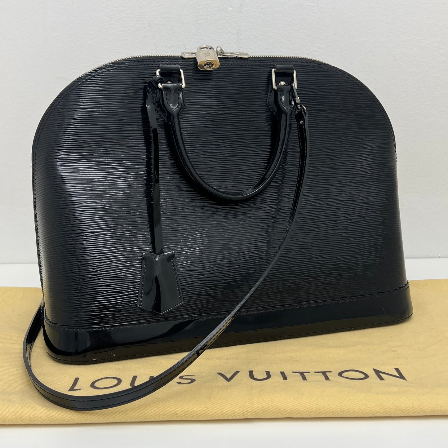 Louis Vuitton Alma Gm Black Epi Electric Patent