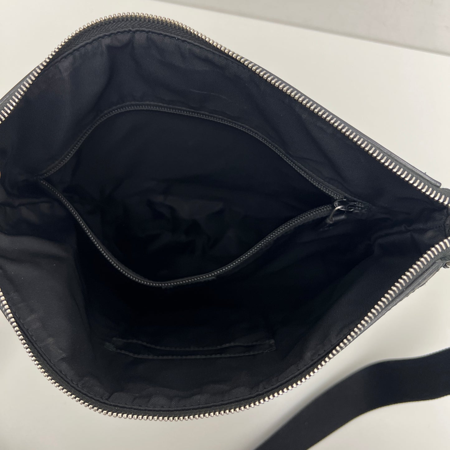 Gucci GG Supreme Web Messenger Crossbody Bag