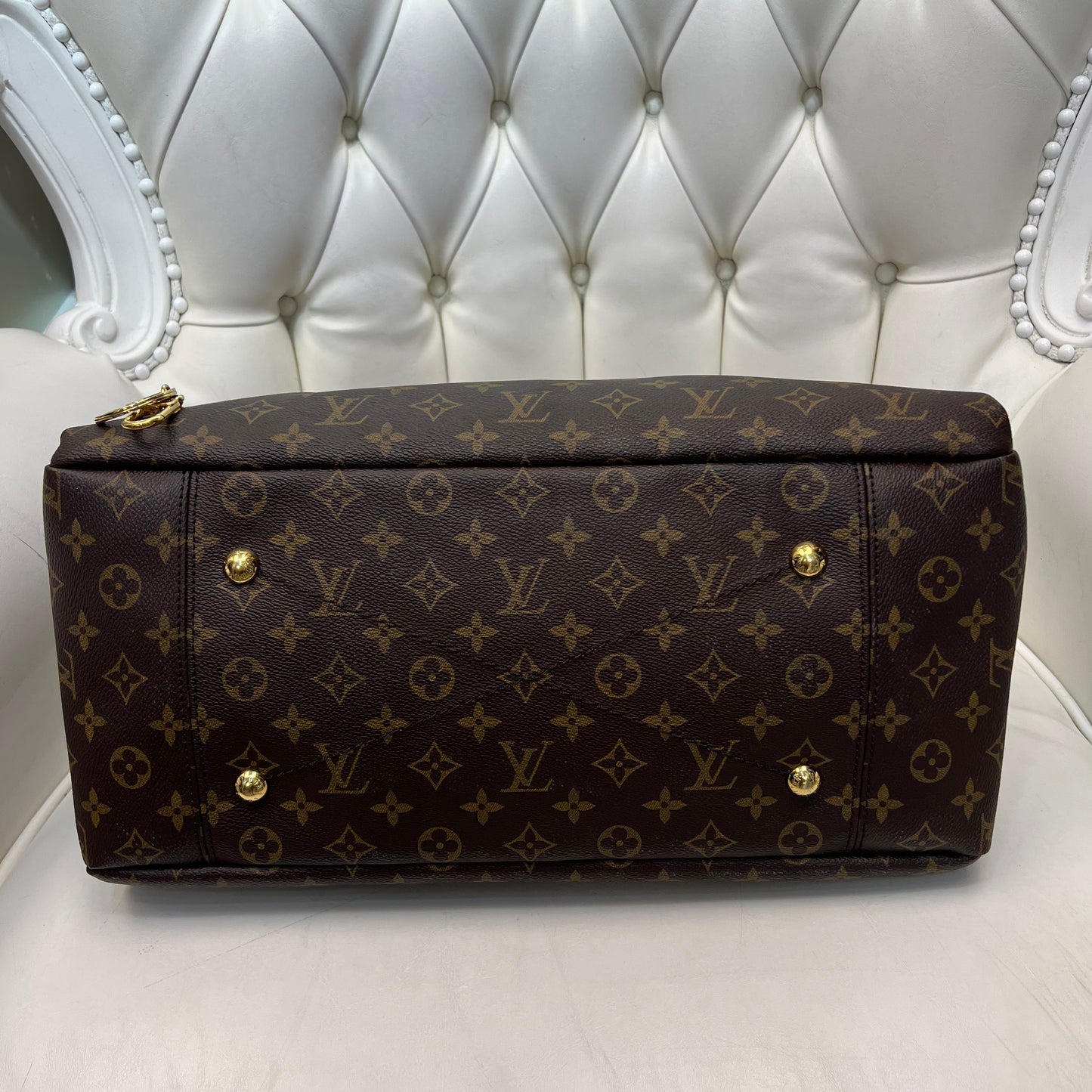 Louis Vuitton Artsy MM Monogram