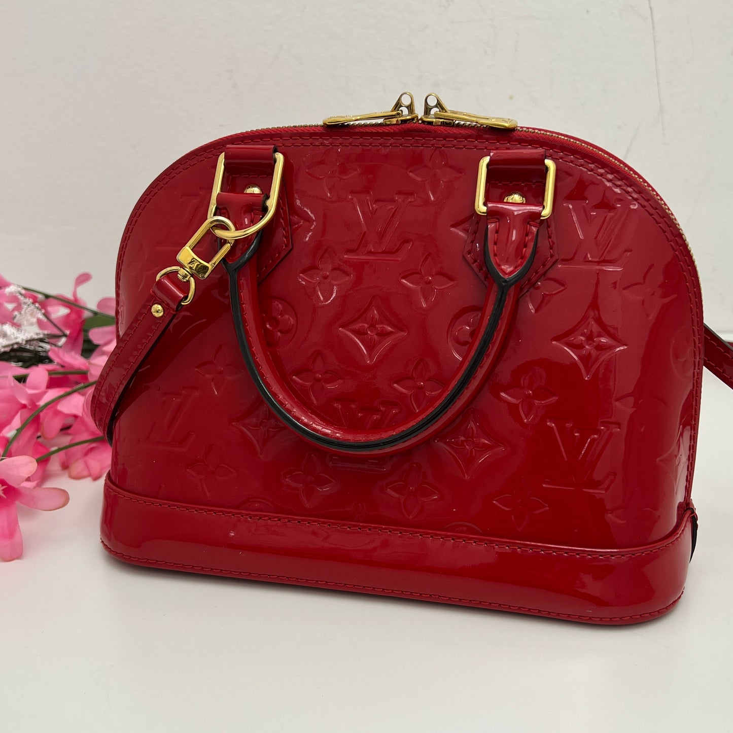 Louis Vuitton Alma BB Vernis Rose Indian