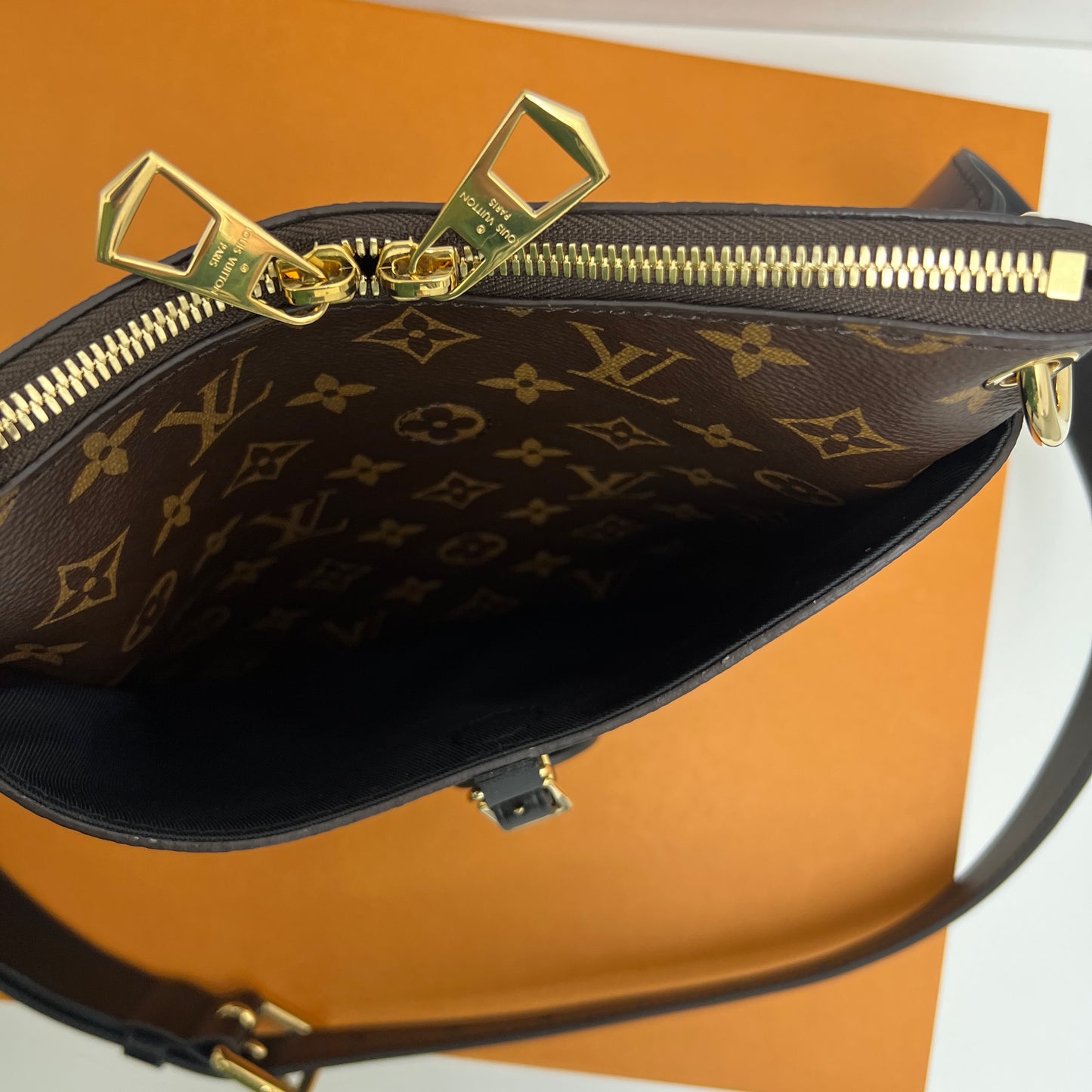 Louis Vuitton Odeon NM PM with Box & Dust Bag