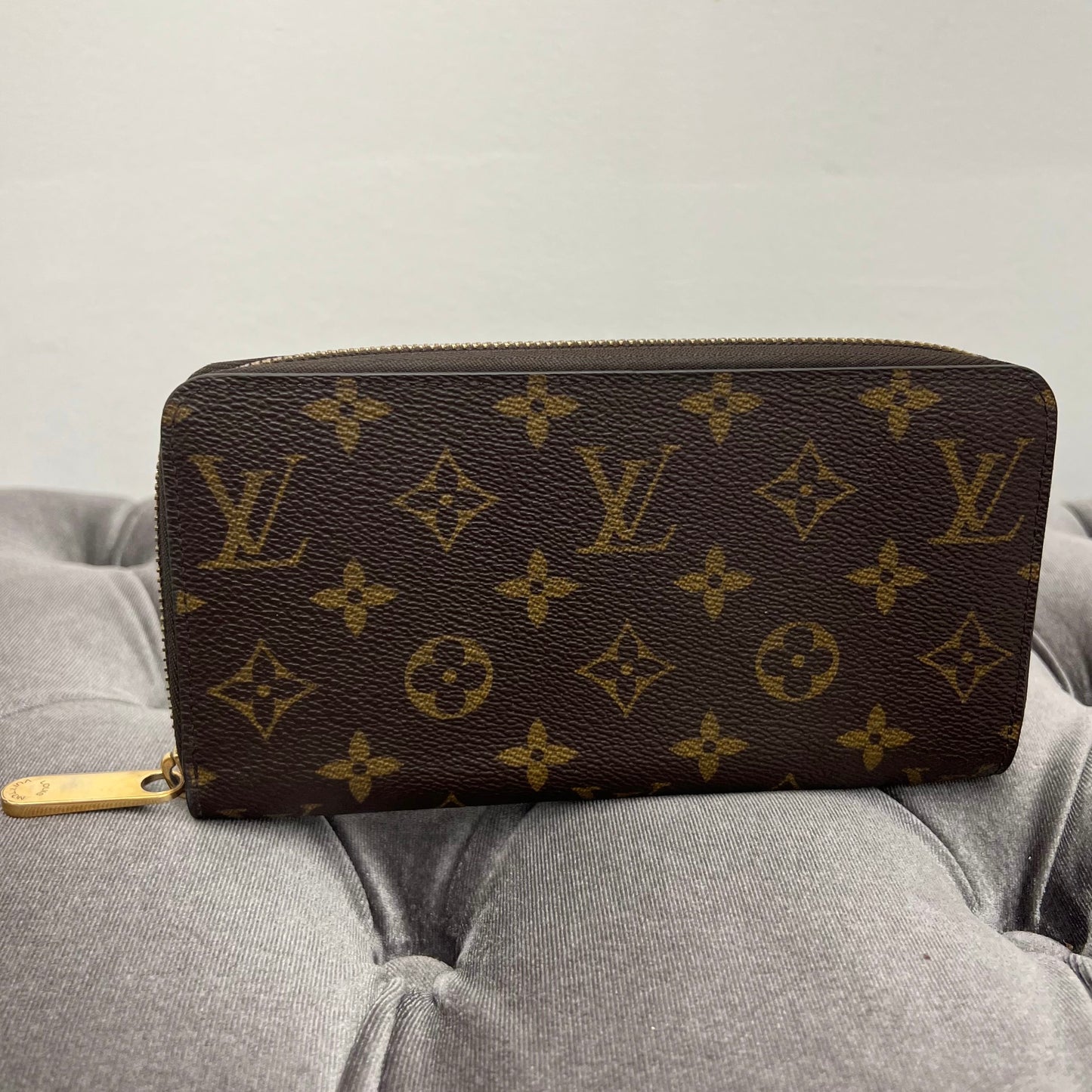 Louis Vuitton Zippy Wallet Monogram