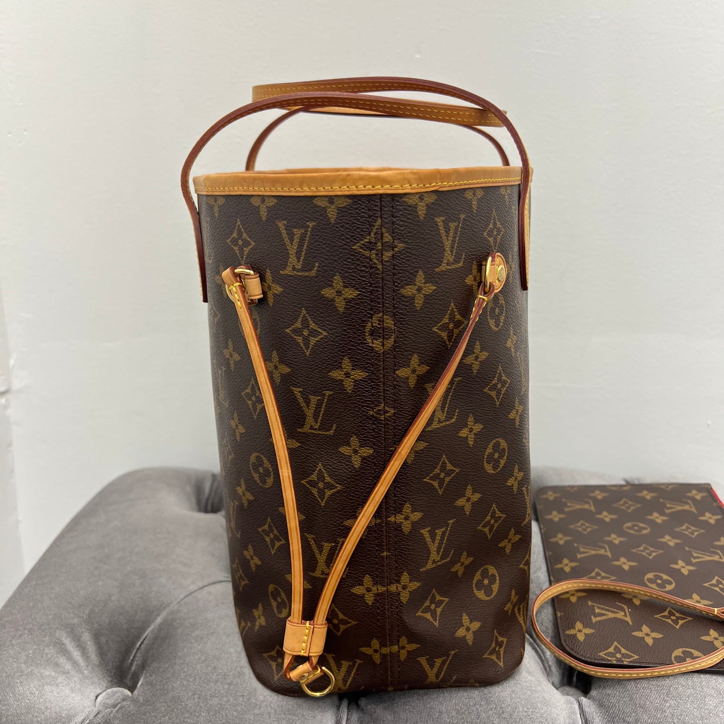 Louis Vuitton Neverfull MM with Pouch, Monogram