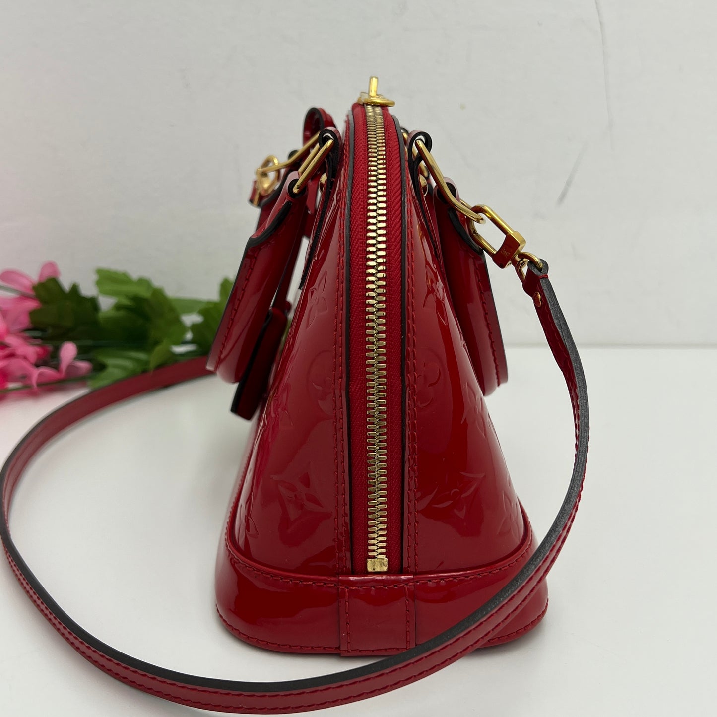 Louis Vuitton Alma BB Vernis Rose Indian