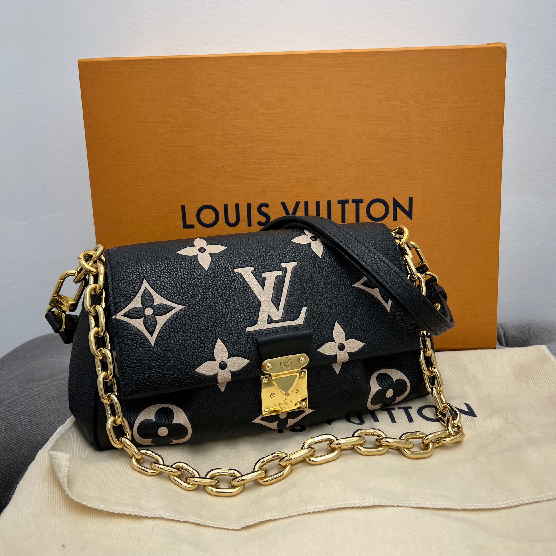 Louis Vuitton Favorite Monogram Empreinte Leather Black with Box