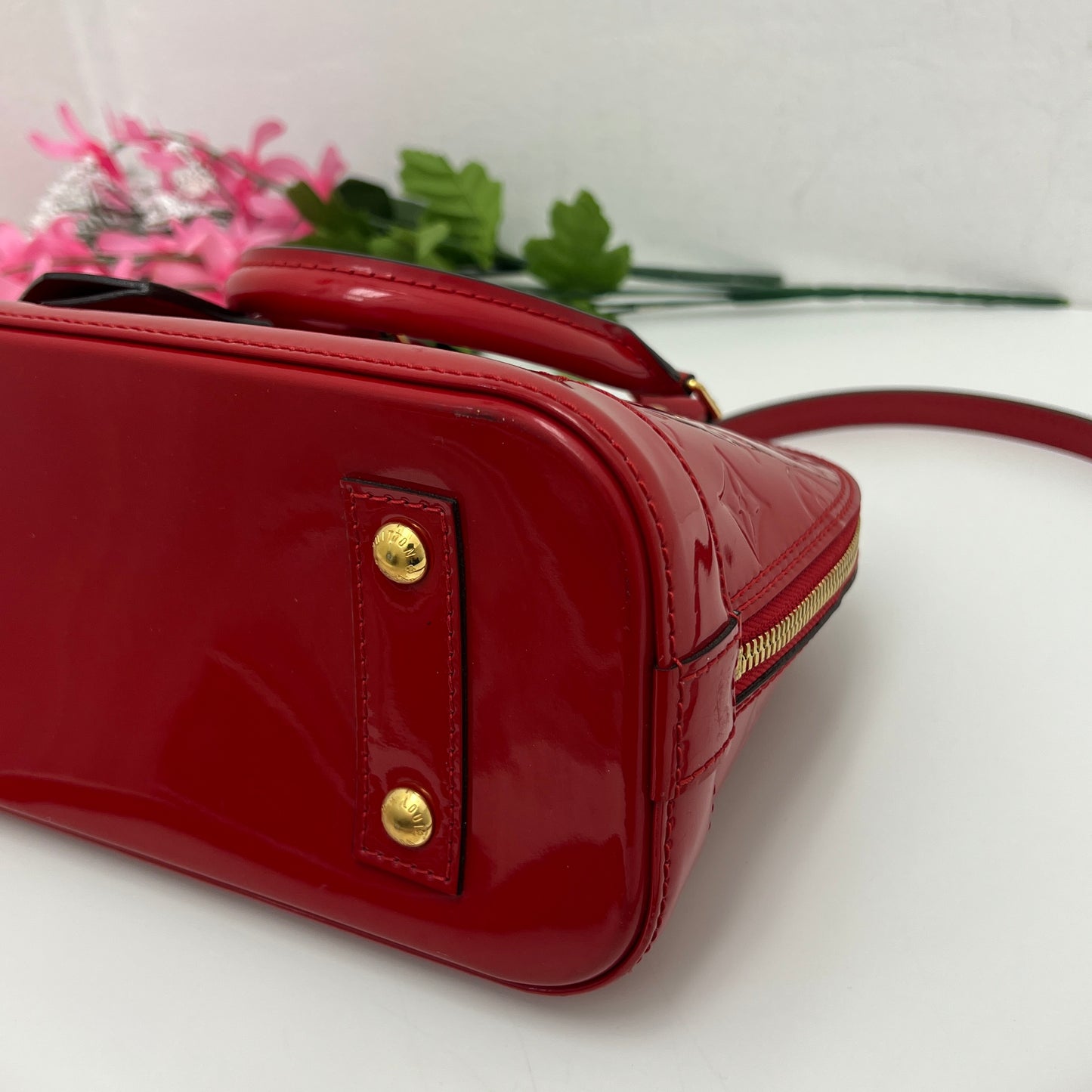 Louis Vuitton Alma BB Vernis Rose Indian