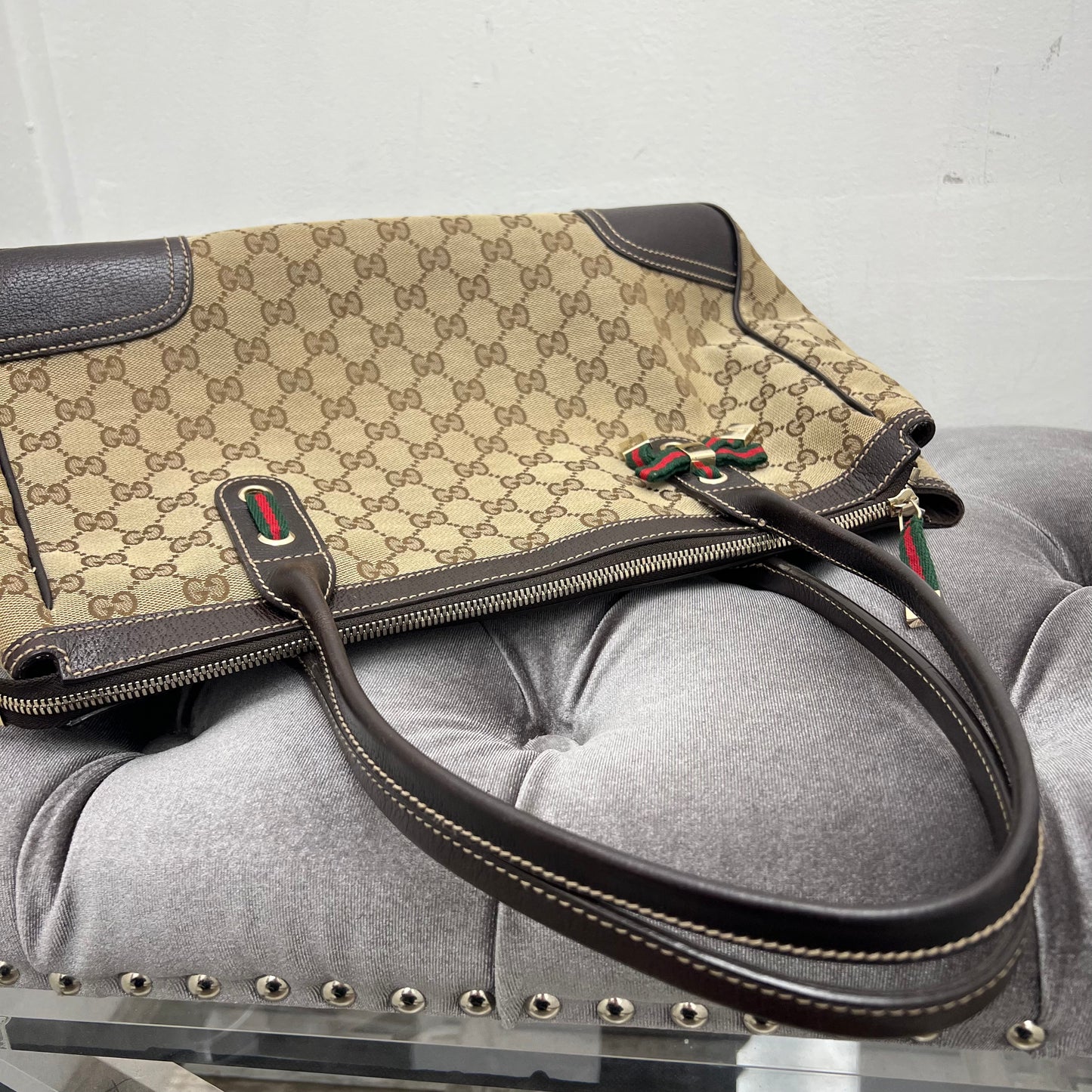 Gucci Canvas Zipper Shoulder Bag