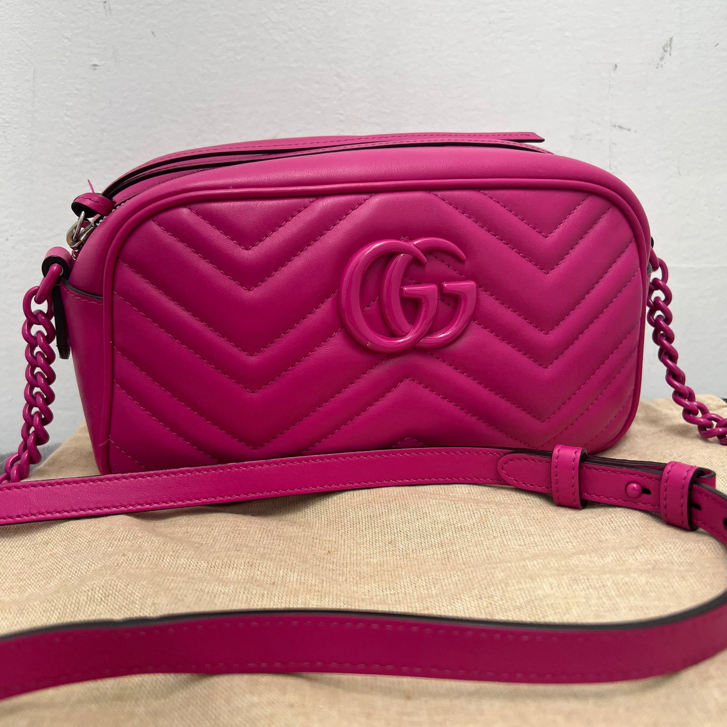 Gucci Marmont Camera Bag Pink