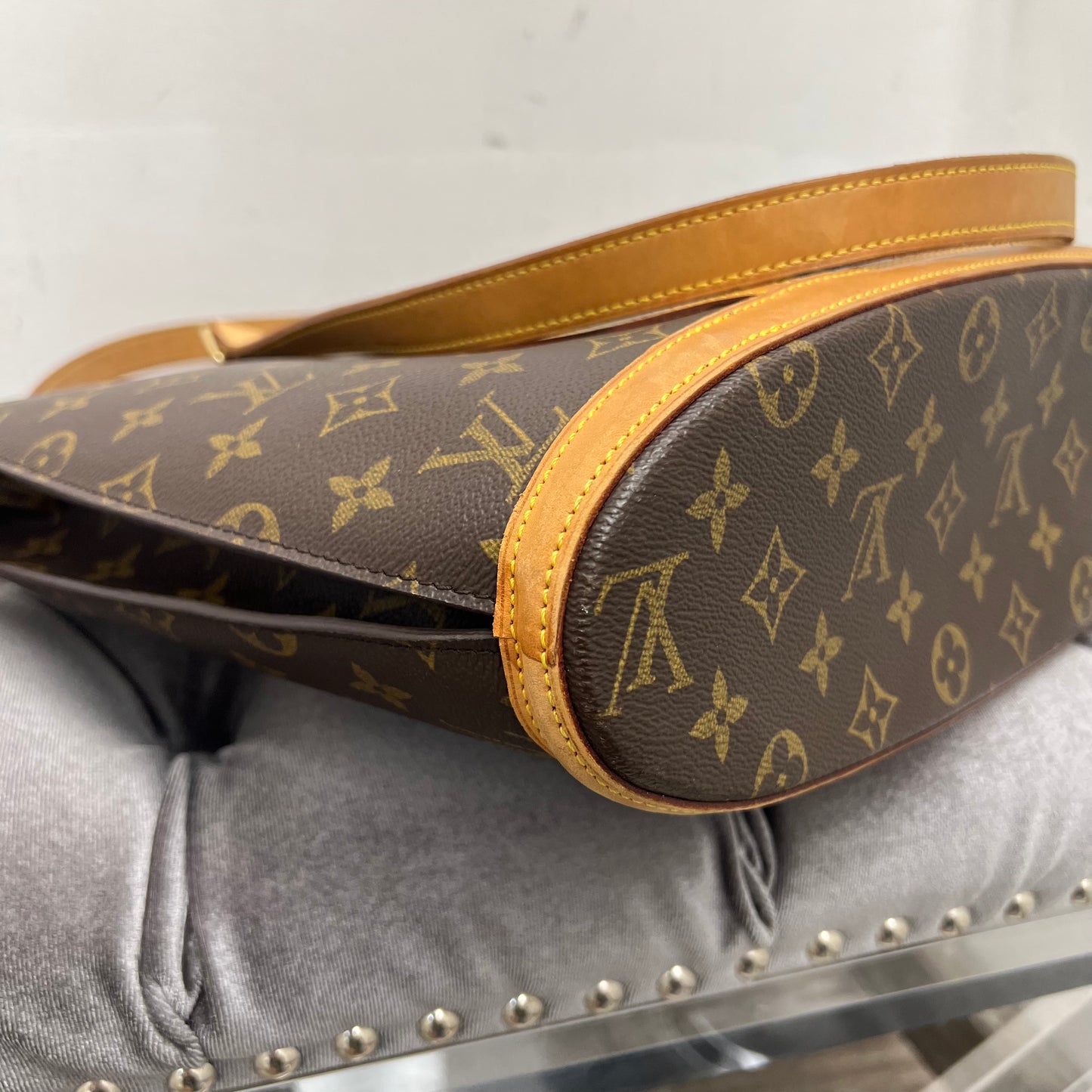 Louis Vuitton Babylone Monogram