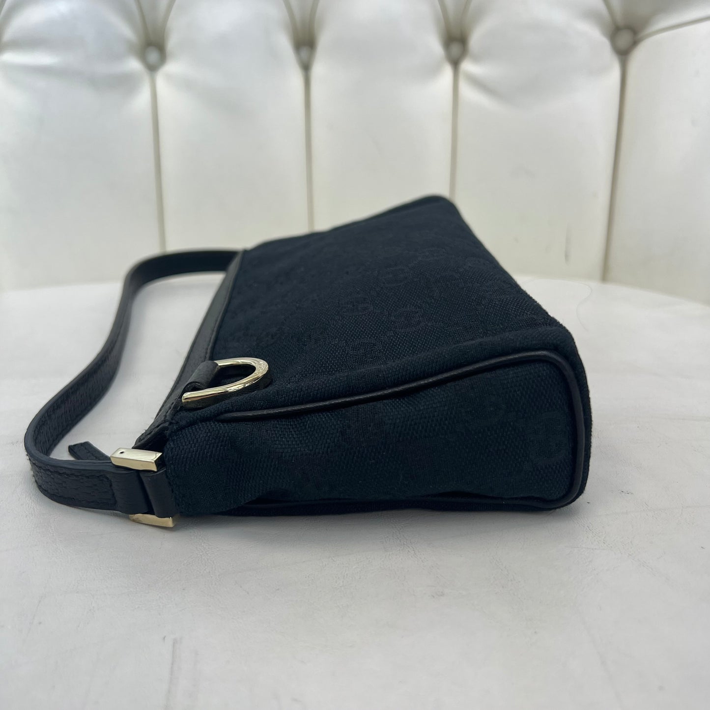 Gucci Abbey Pochette bag