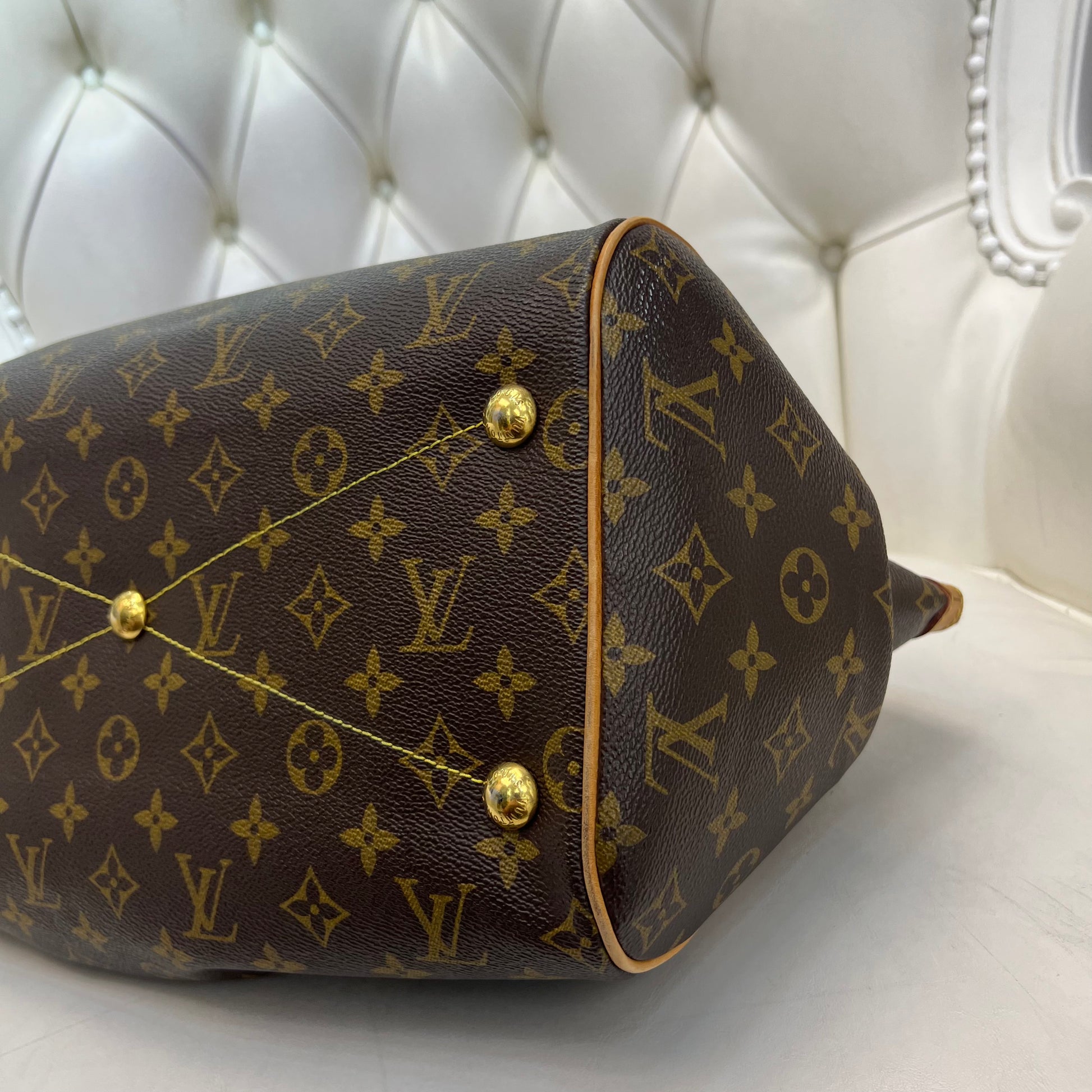 Louis Vuitton Tivoli GM Monogram Canvas Shoulder Bag Brown