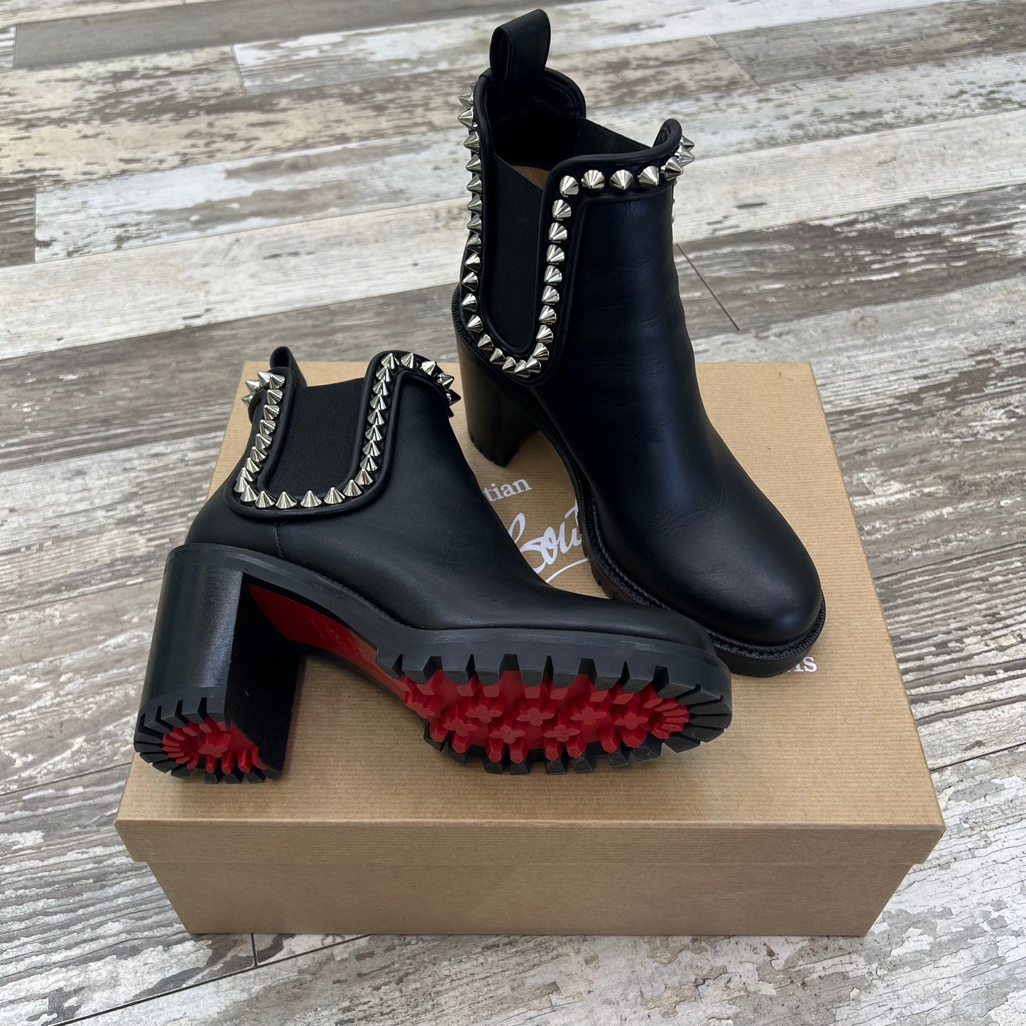 Christian Louboutin Capahutta 70mm Spiked Leather Ankle Booties, Size 35