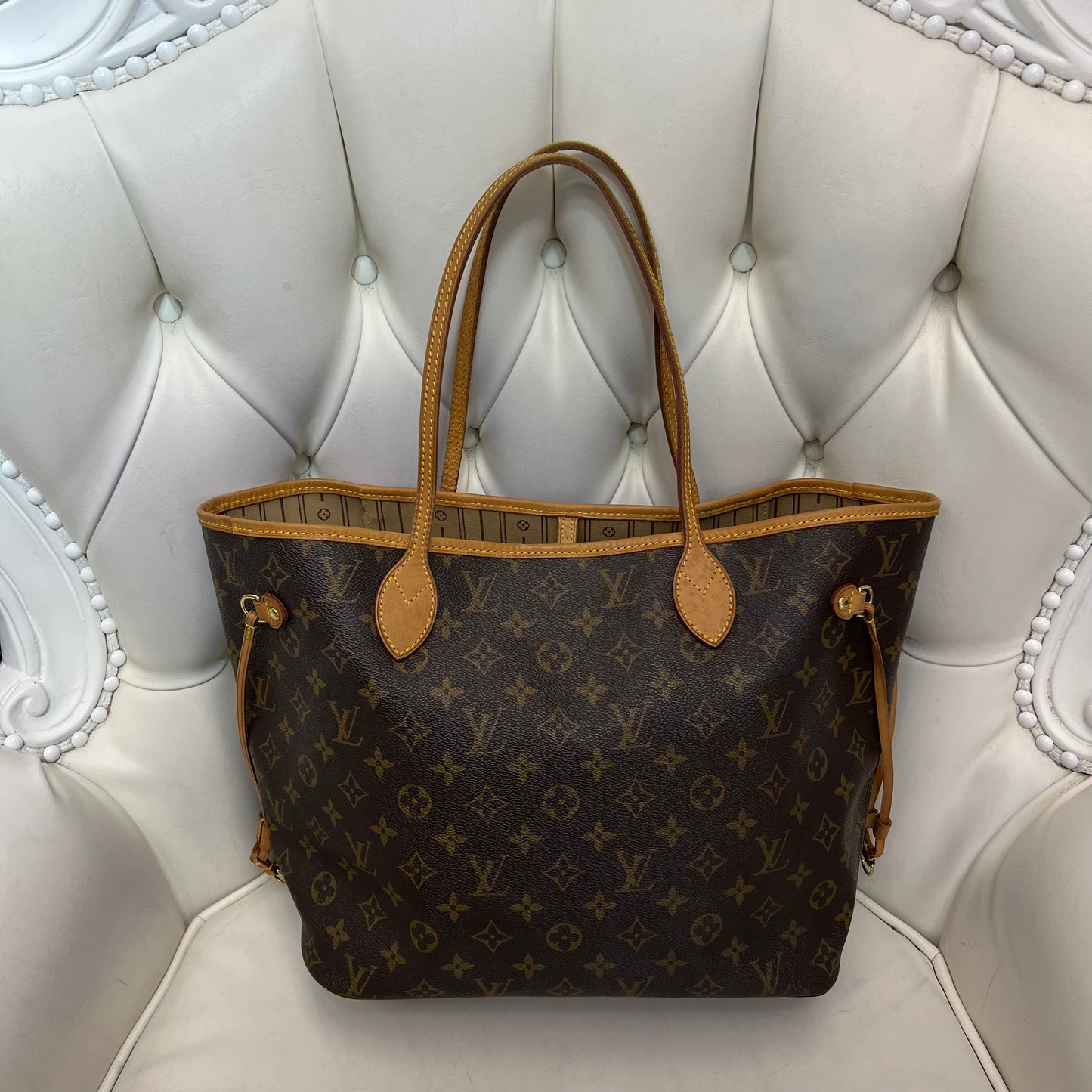 Louis Vuitton Neverfull MM Monogram, Tan