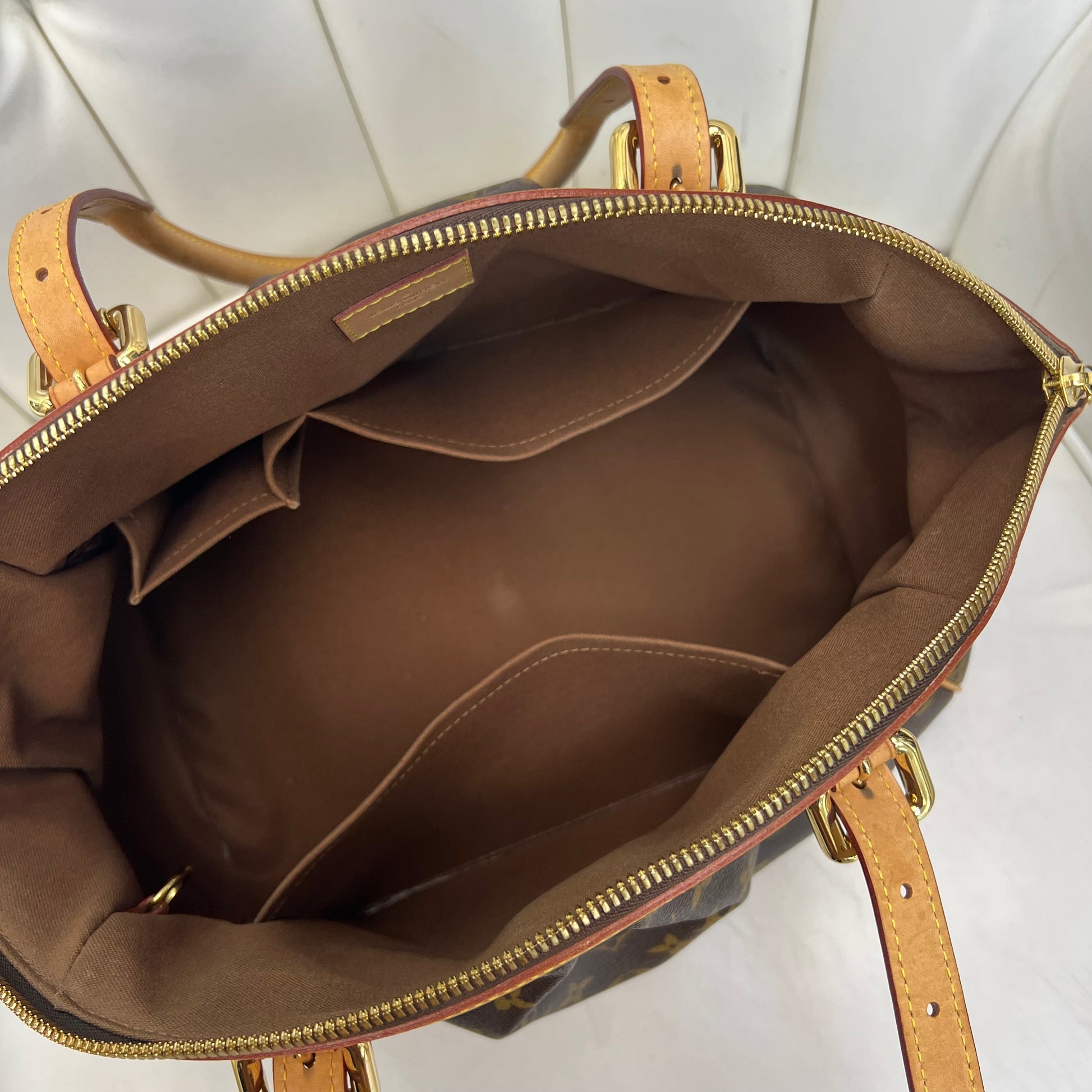 LOUIS VUITTON Monogram Tivoli GM Brown Tote Bag