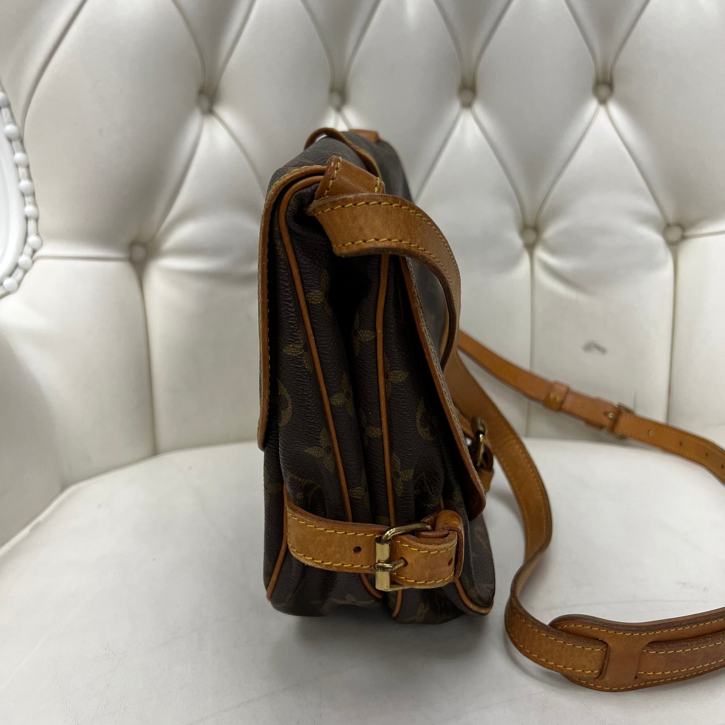 Louis Vuitton Saumur 30 Crossbody Monogram