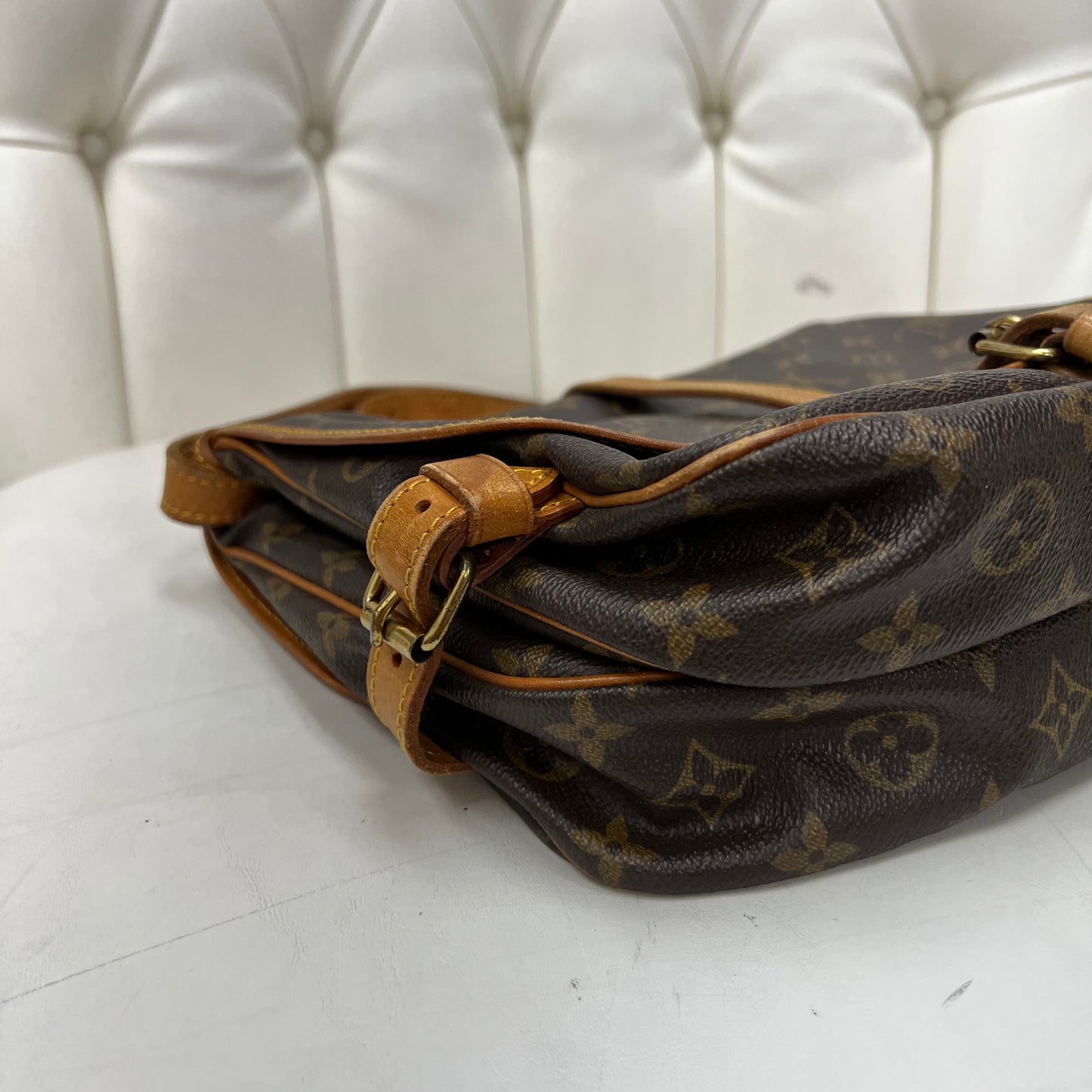 Louis Vuitton Saumur 30 Crossbody Monogram