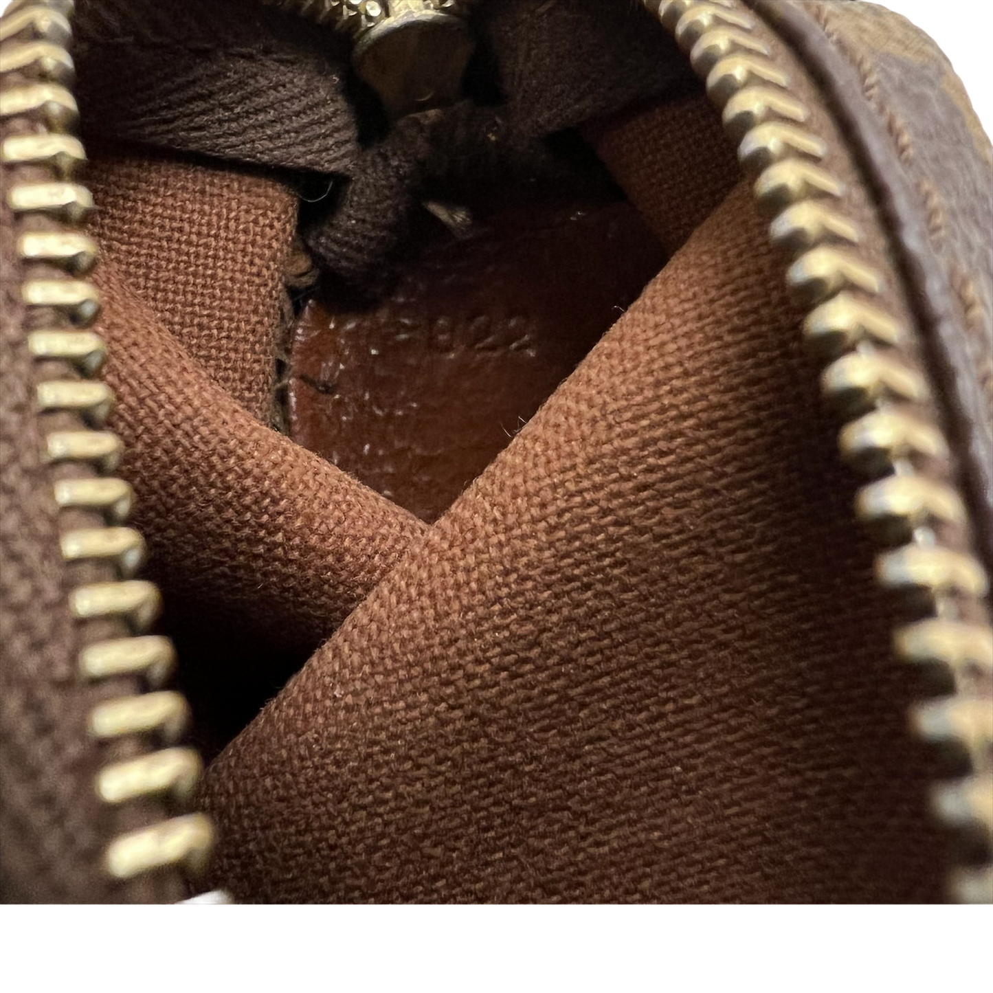 Louis Vuitton Monogram Golf Ball Pouch
