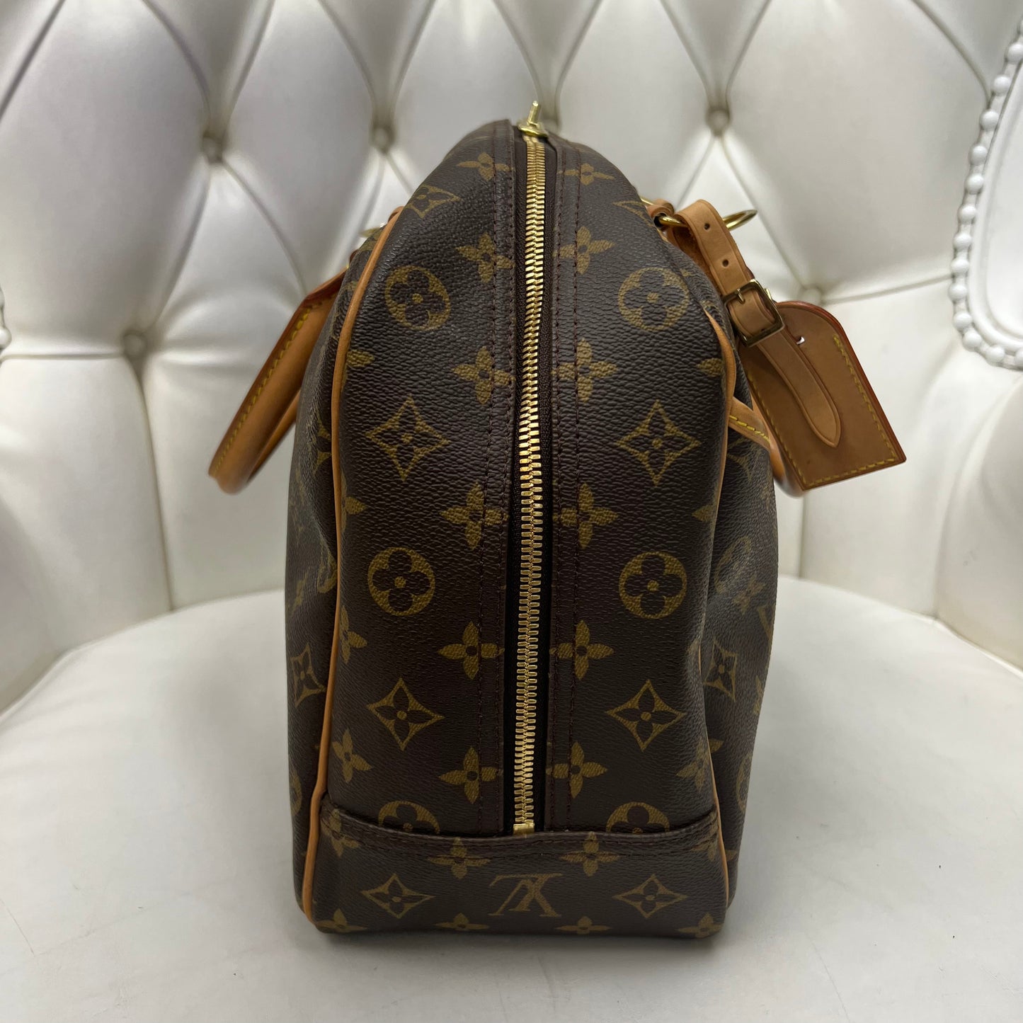 Louis Vuitton Deauville Monogram