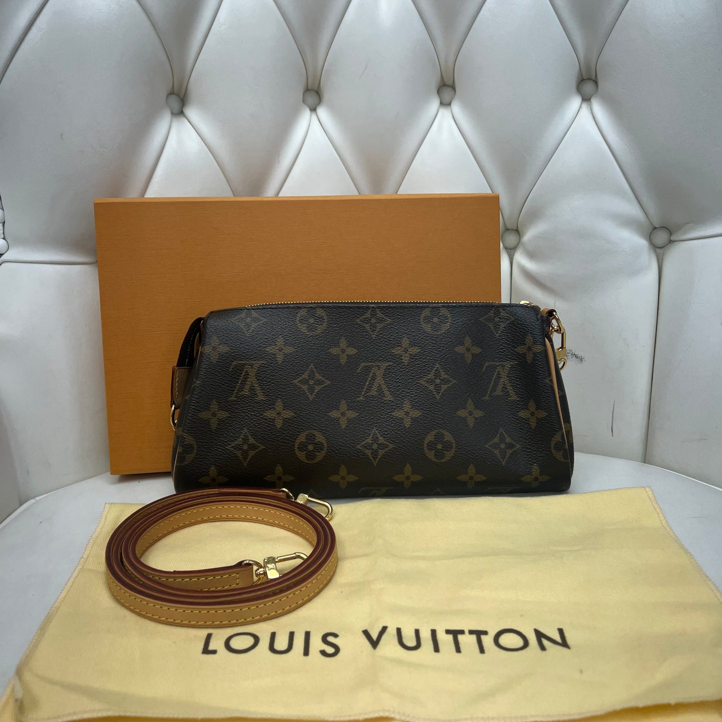 Louis Vuitton Eva Monogram
