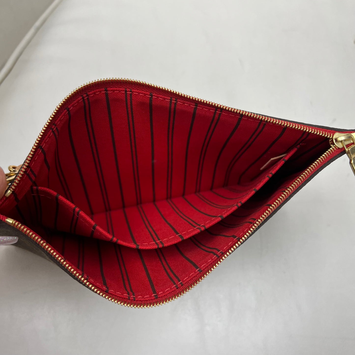Louis Vuitton Neverfull Pouch Monogram Red
