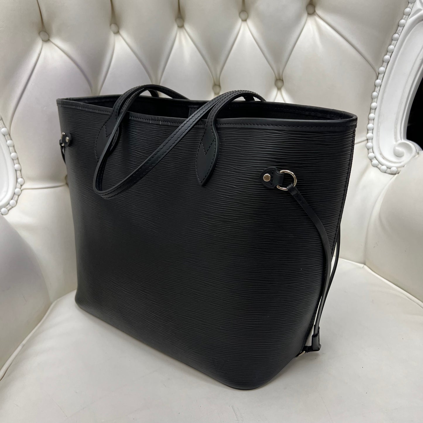 Louis Vuitton Neverfull MM Epi Leather with Dust Bag