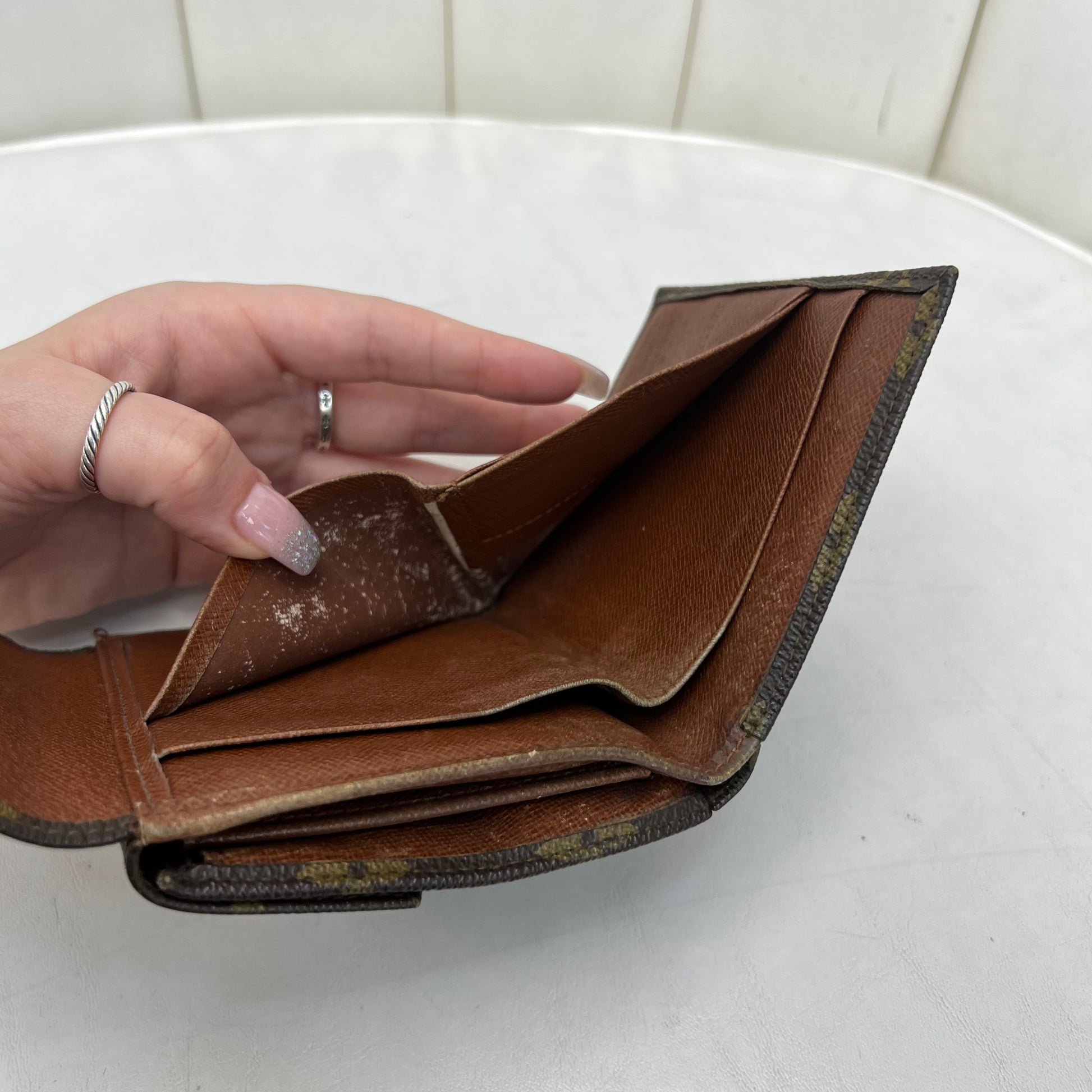 Louis Vuitton Multiple Wallet Epi Leather Damier – J'Adore Wakefield