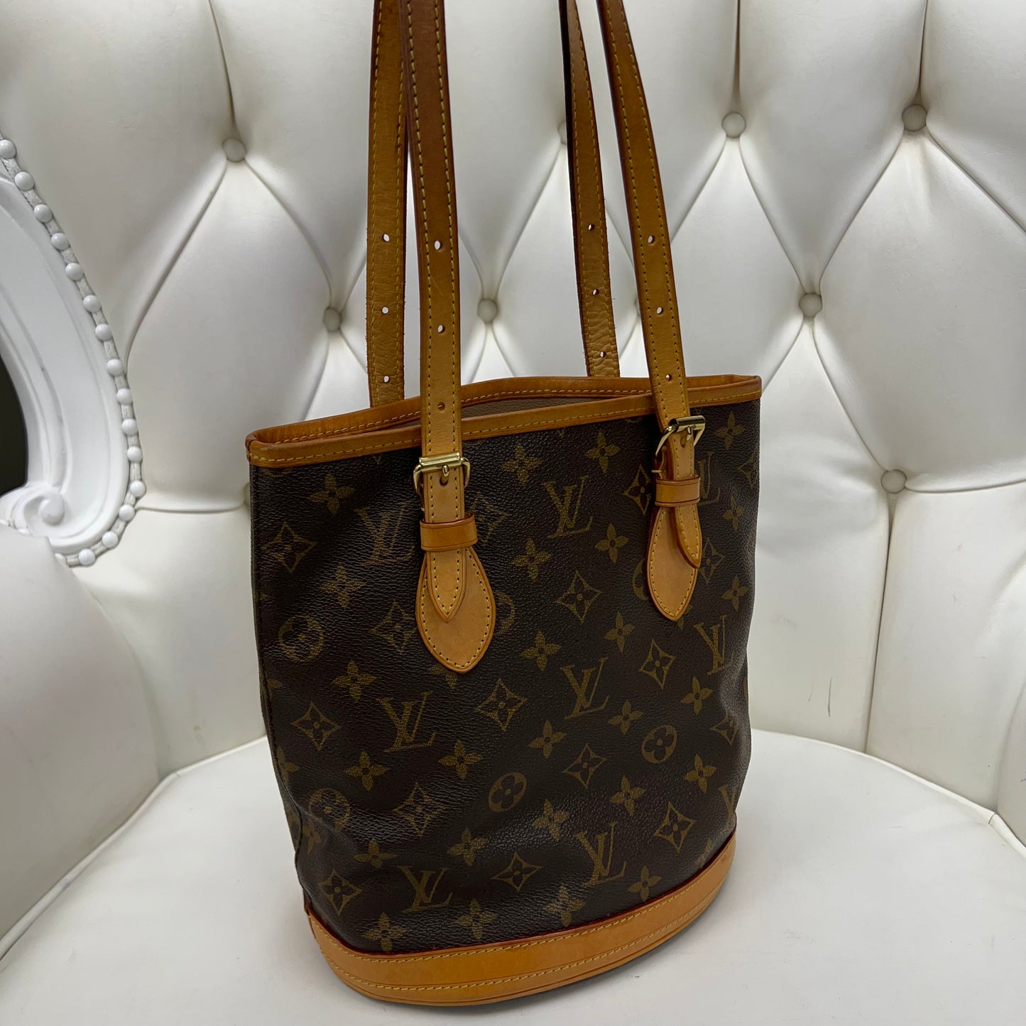 Louis Vuitton Petit Bucket Bag Monogram