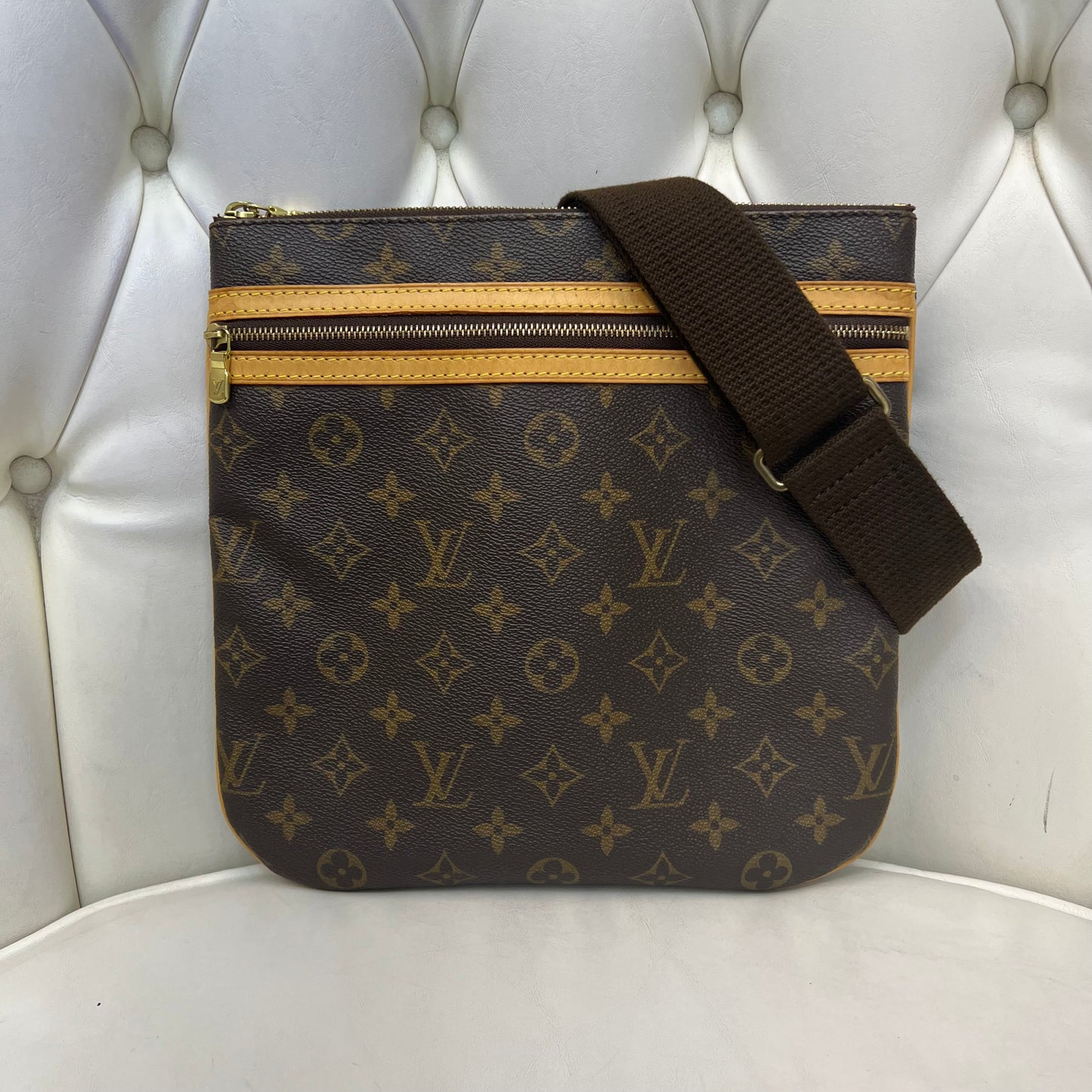 Louis Vuitton Bosphore Pochette Monogram