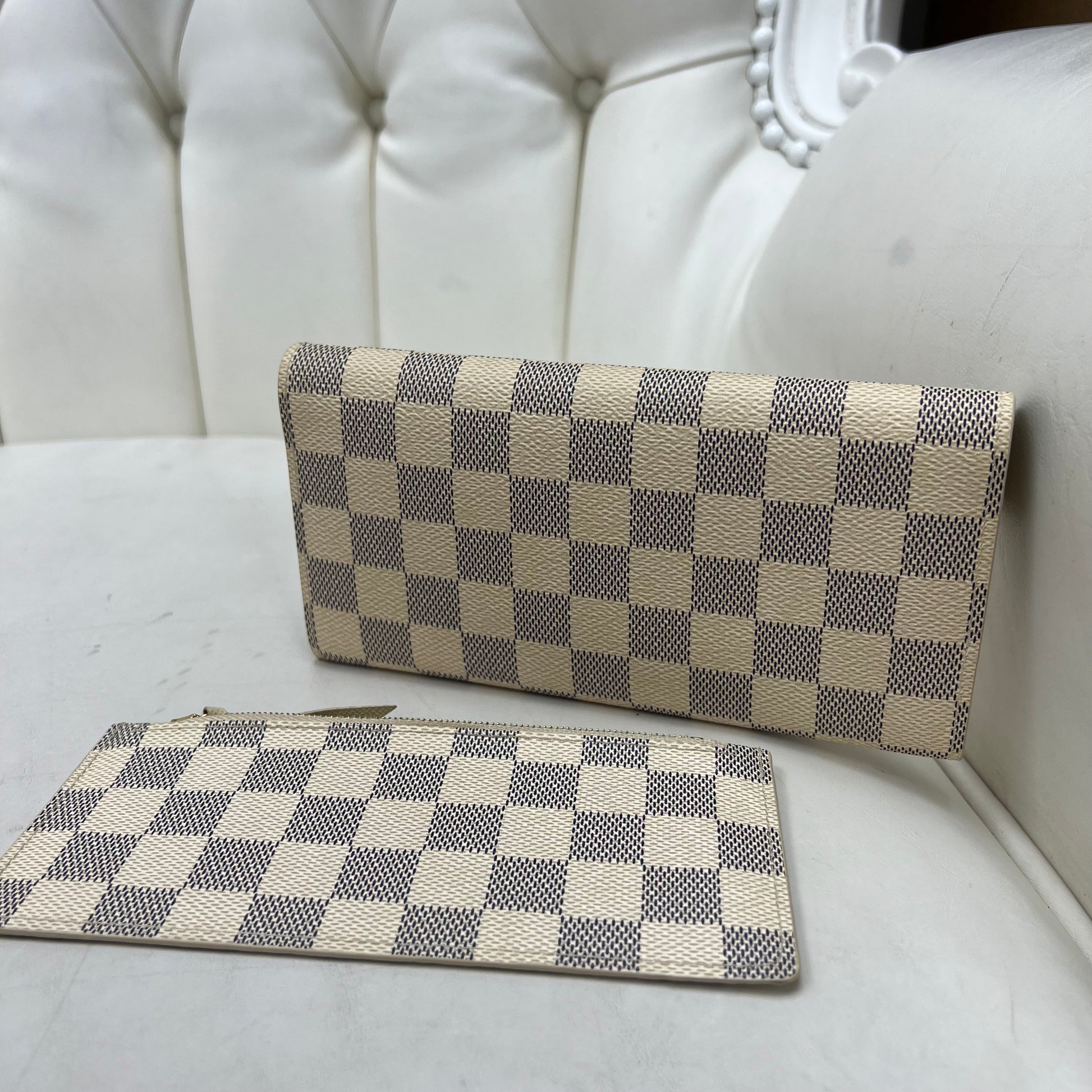 Louis Vuitton Handbags and Wallets – J'Adore Wakefield