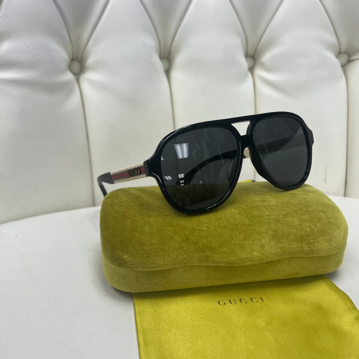 Gucci Navigator Black Sunglasses