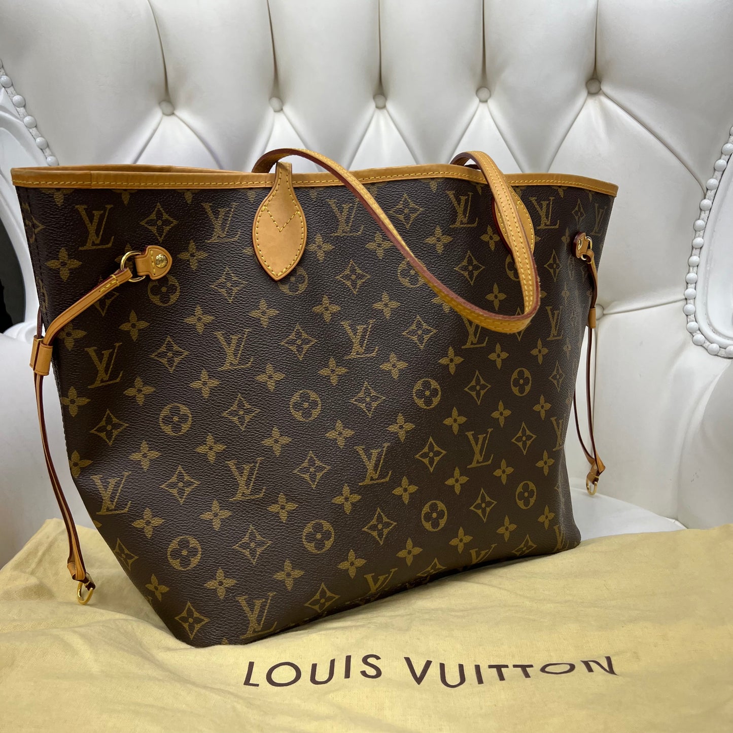 Louis Vuitton Neverfull MM Monogram